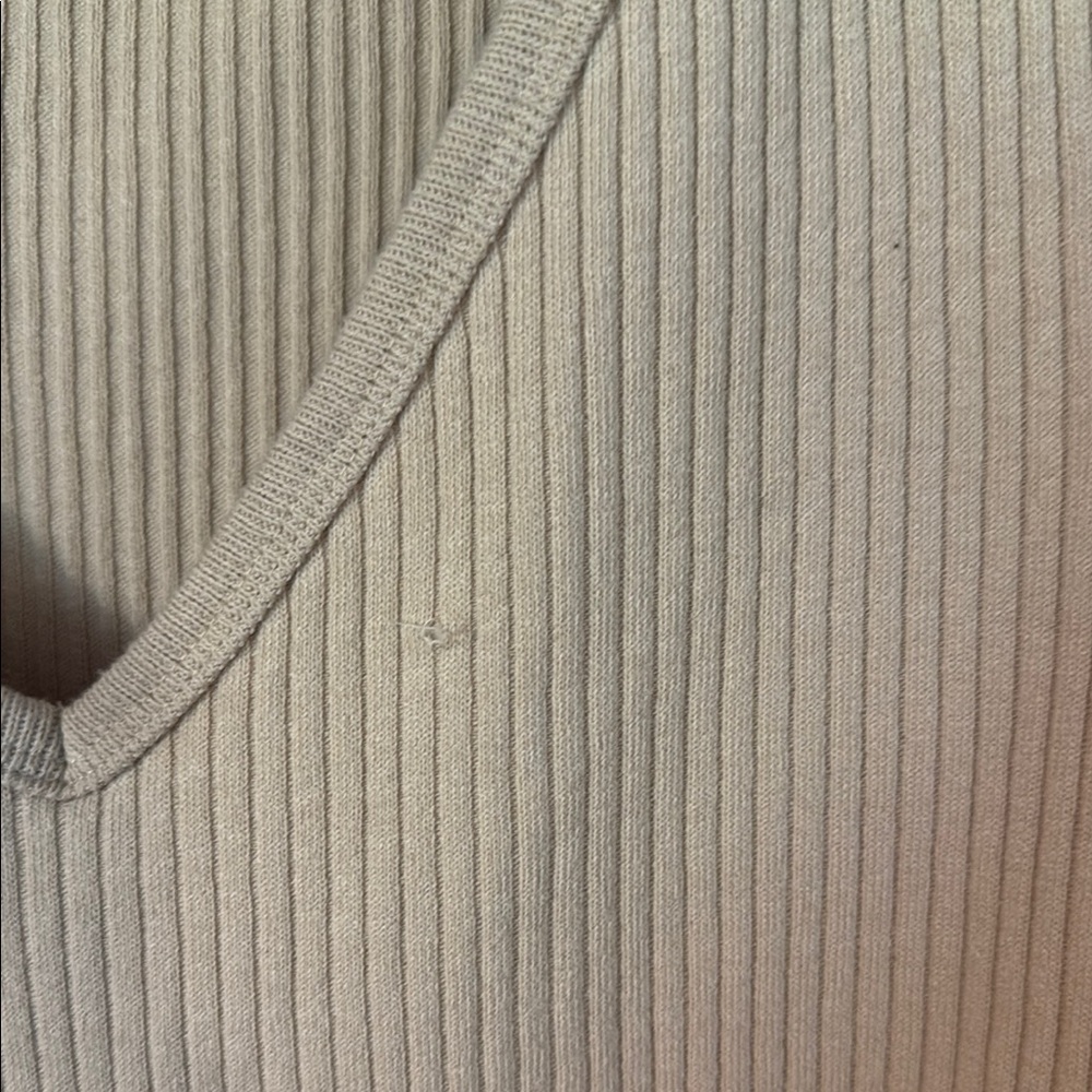 Old Navy Tan Ribbed Tank Top - Picture 3 of 3